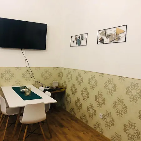 Modern Classic On Kiraly Apartment